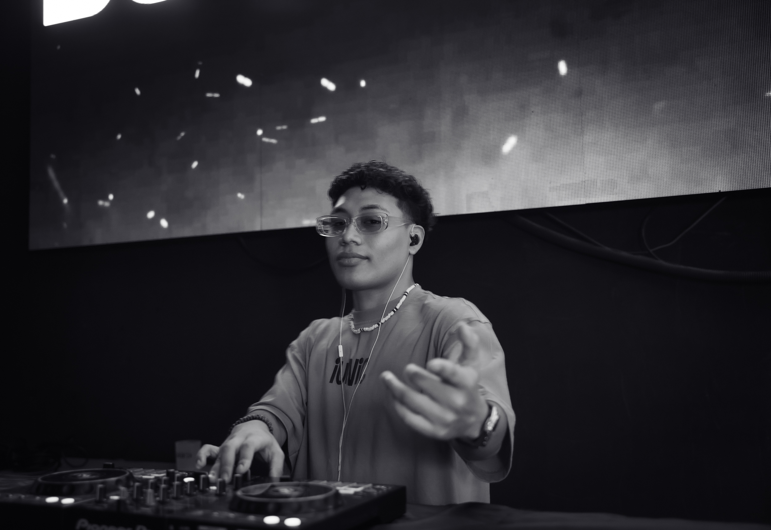 DJ Chicky en la cabina